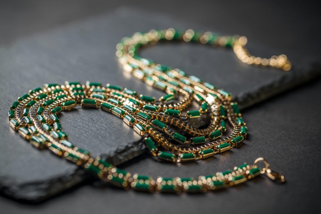 necklace-with-gems-e1615347081603